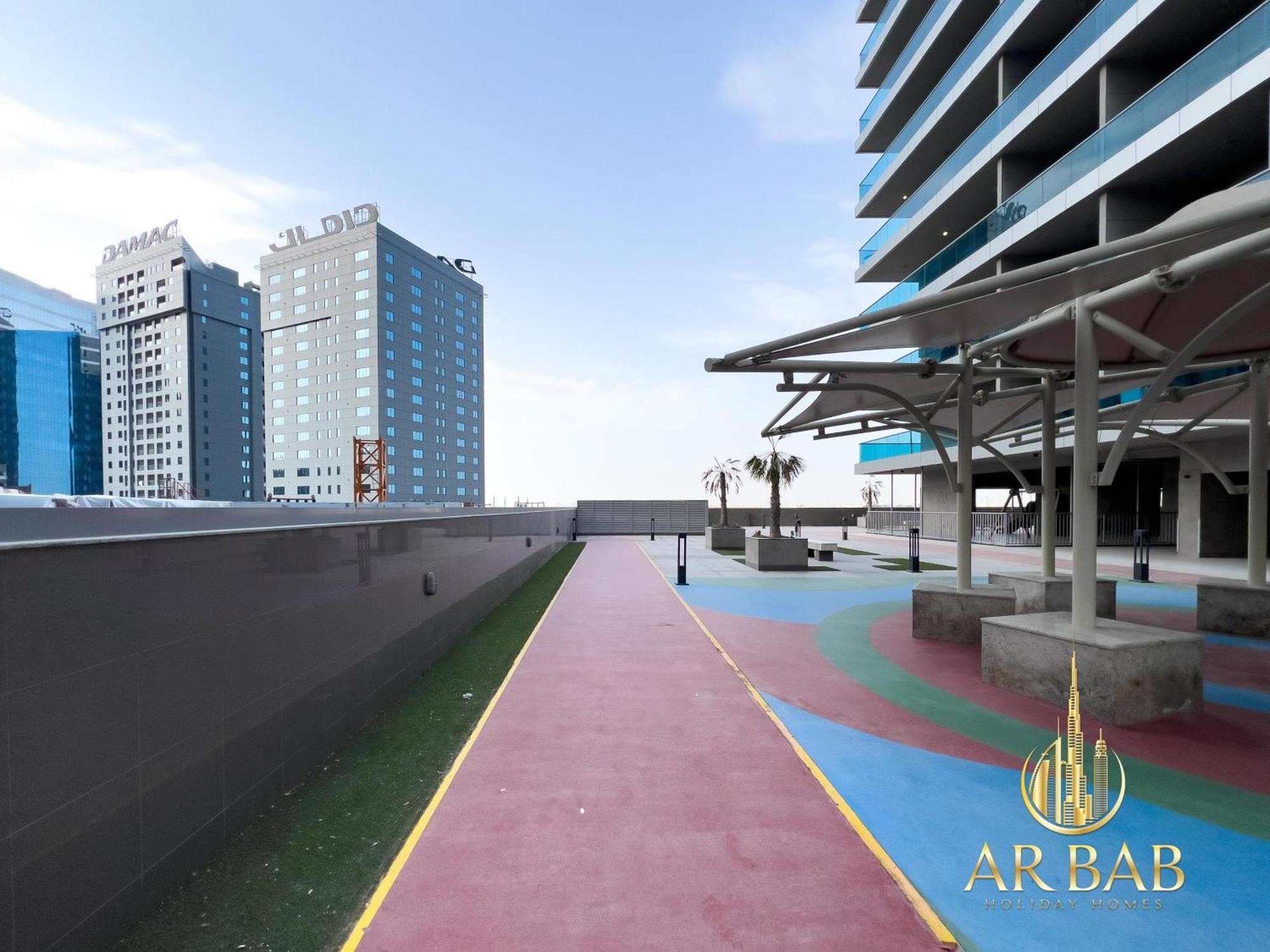 Apartment Elite Residence - Premium Studio - Best Horse Course View