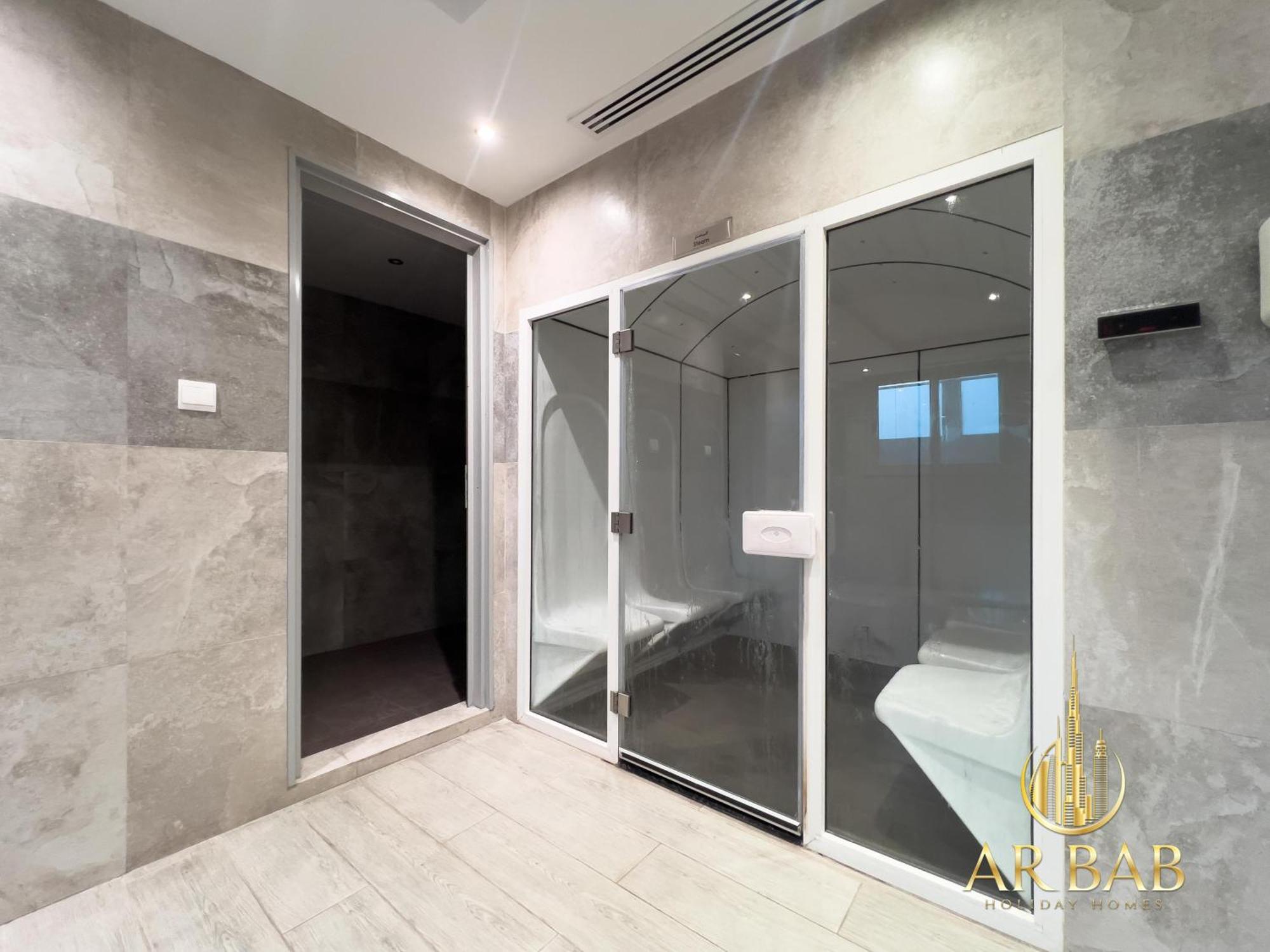 Elite Residence - Premium Studio - Best Horse Course View Dubai