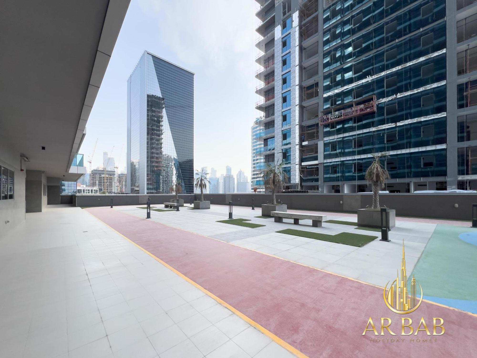 Apartment Elite Residence - Premium Studio - Best Horse Course View