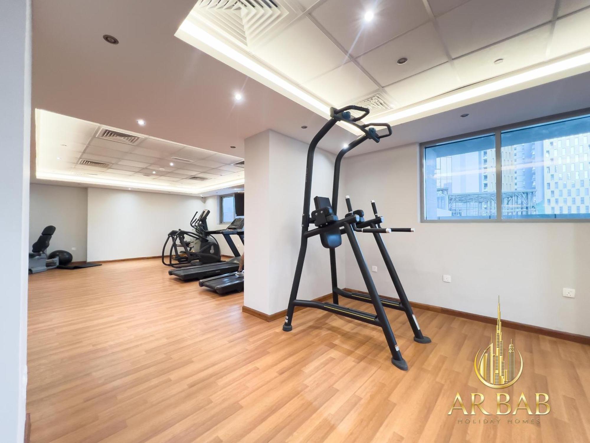 Apartment Elite Residence - Premium Studio - Best Horse Course View *