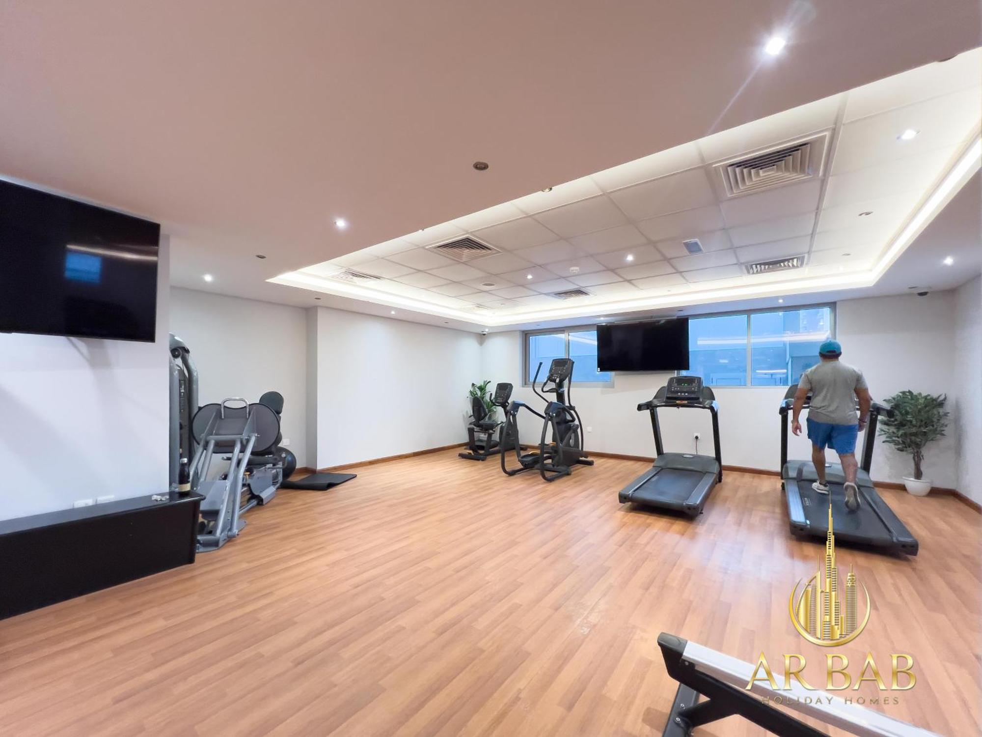 Apartment Elite Residence - Premium Studio - Best Horse Course View